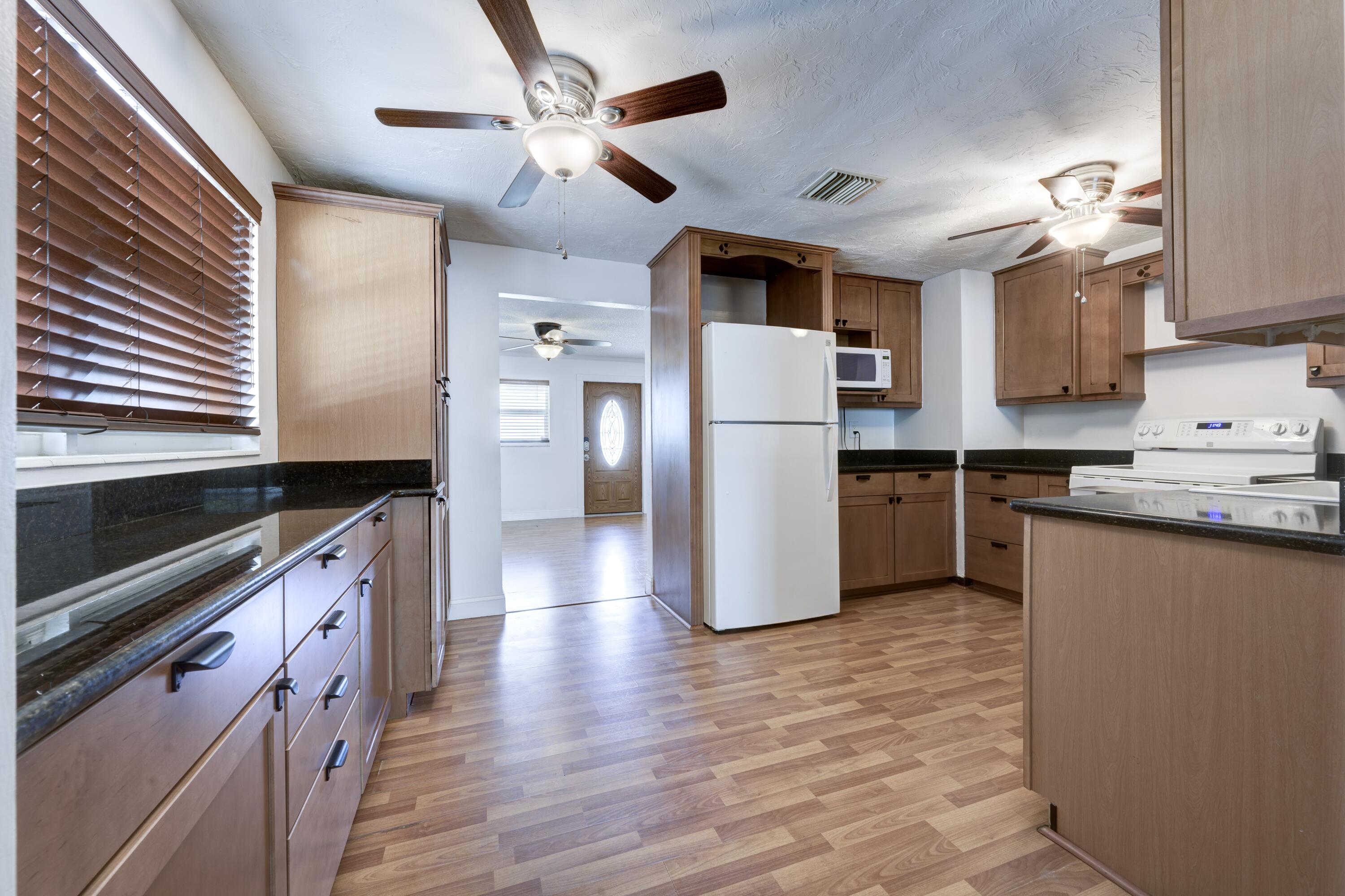 3654 Florida Boulevard