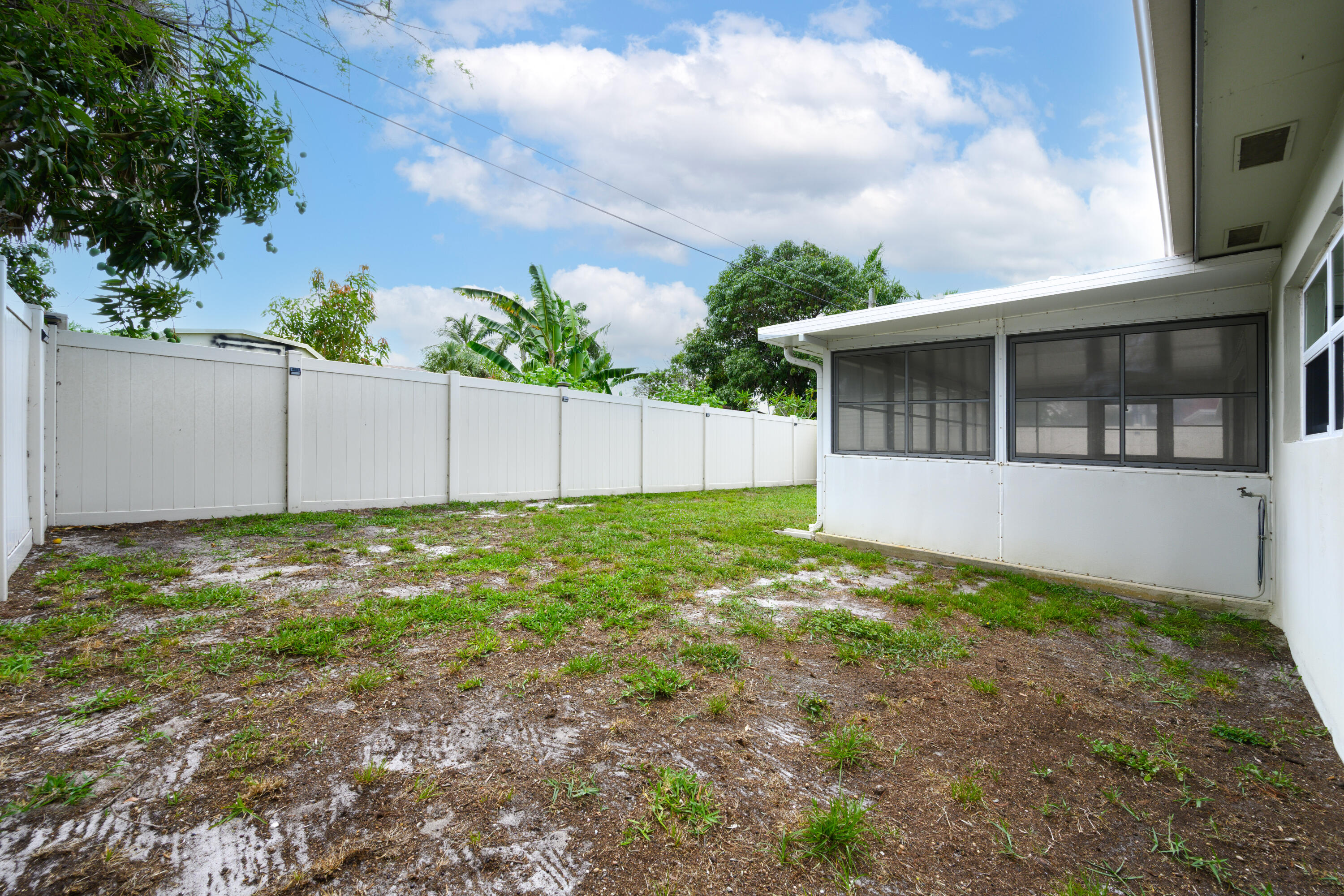 3654 Florida Boulevard