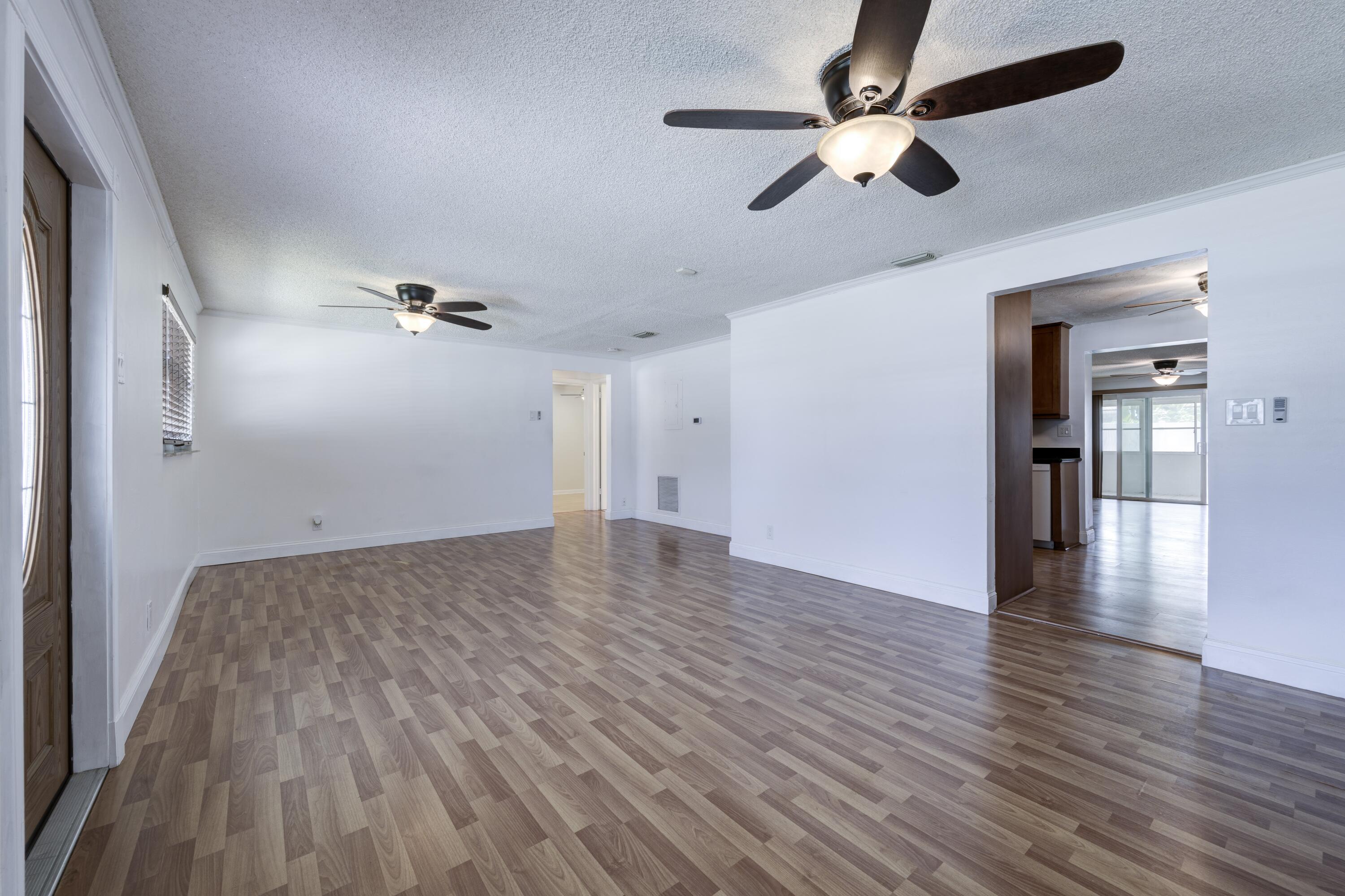 3654 Florida Boulevard