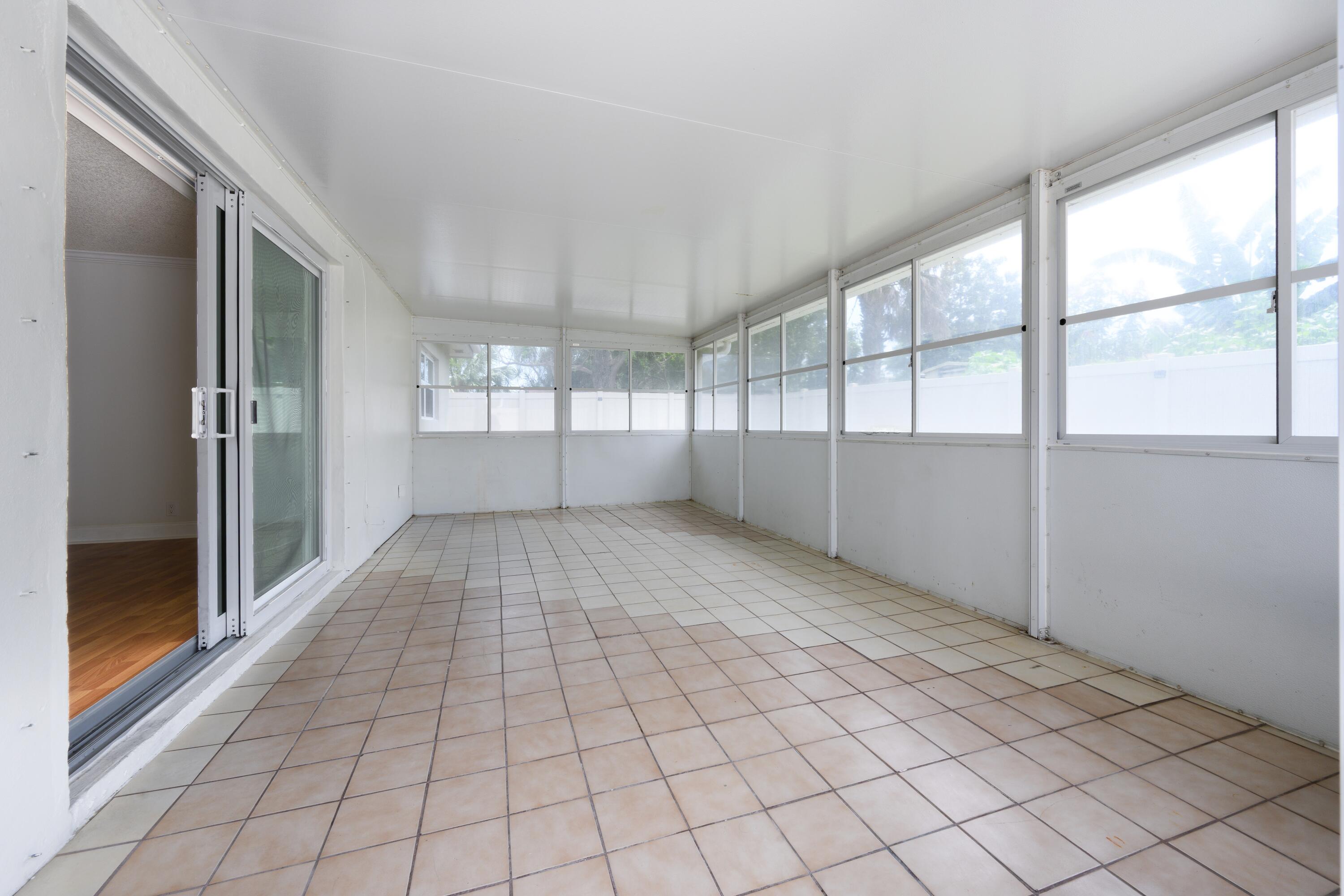 3654 Florida Boulevard