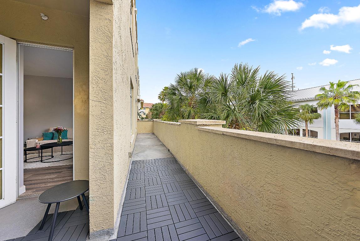 1203 Town Center Drive 203, Jupiter Unit: 203