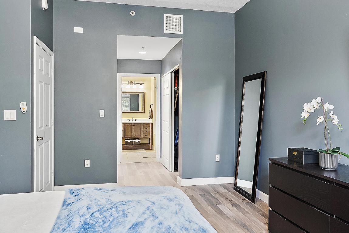 1203 Town Center Drive 203, Jupiter Unit: 203