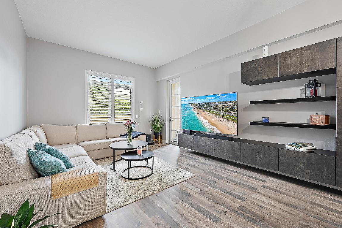 1203 Town Center Drive 203, Jupiter Unit: 203