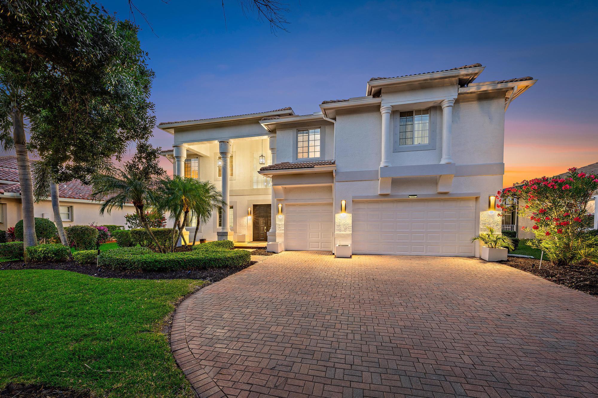 4770 SW Long Bay Drive