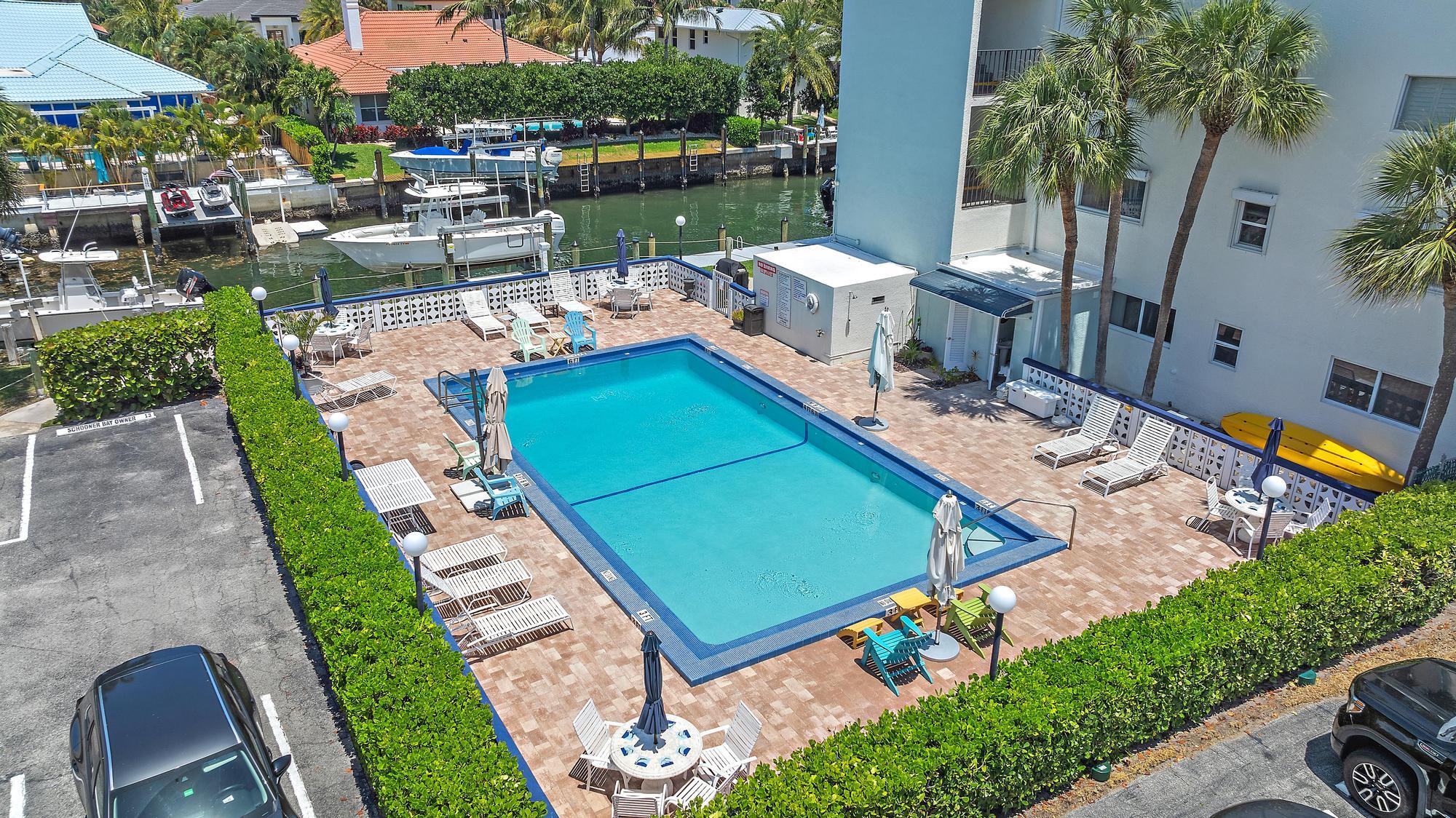 109 Paradise Harbour Boulevard 307