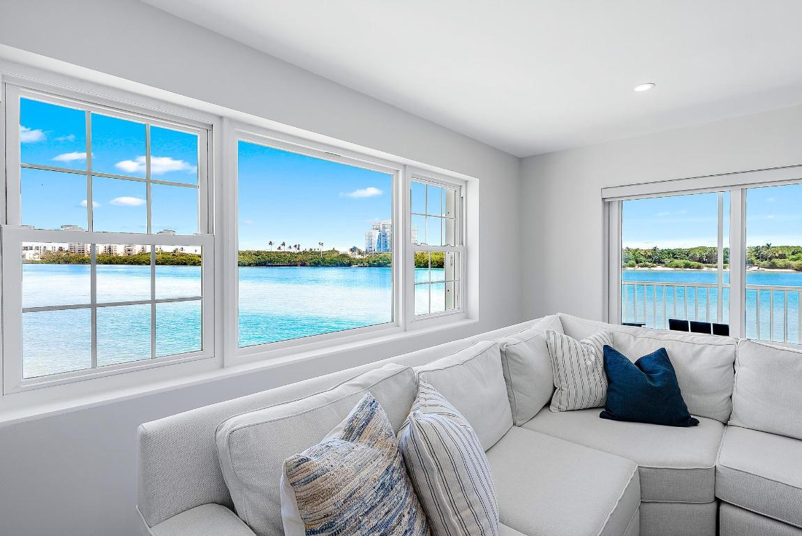 100 Waterway Road 207e