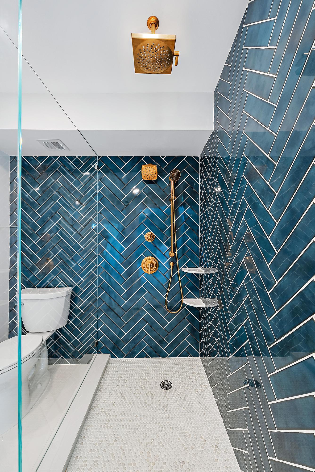 100 Waterway Road 207e