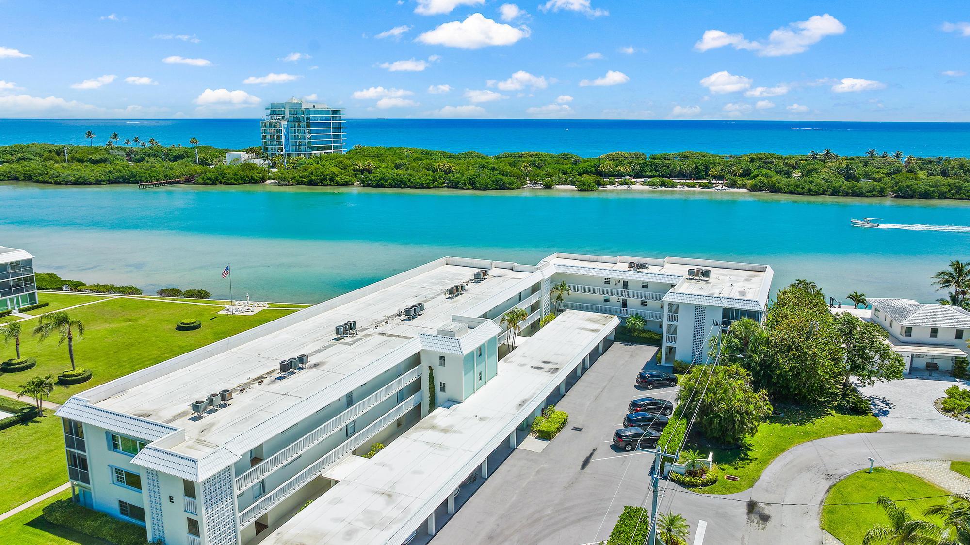 100 Waterway Road 207e