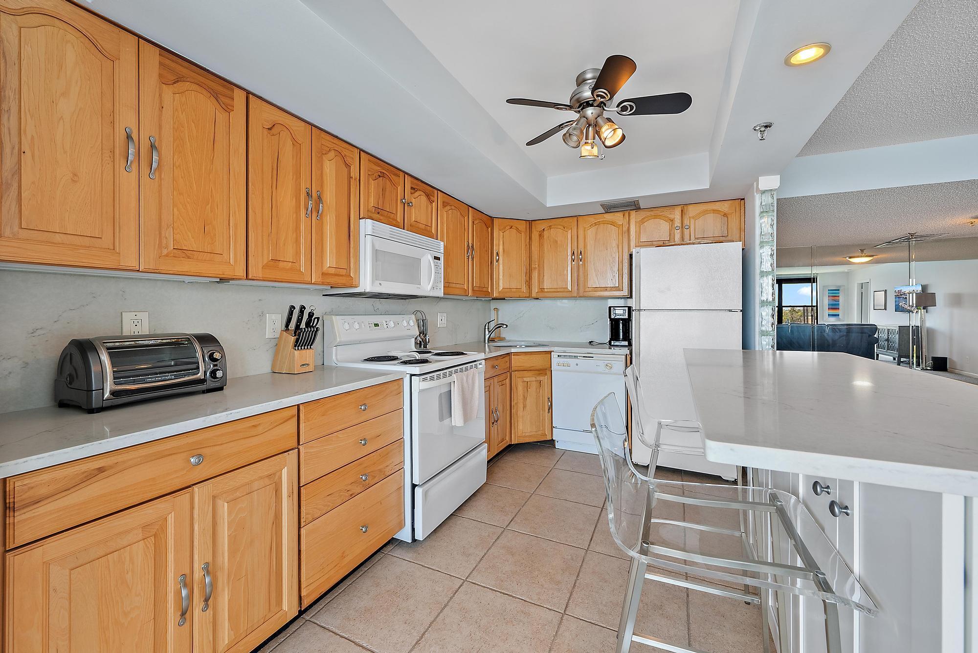 1748 Cove 519a Drive 519a