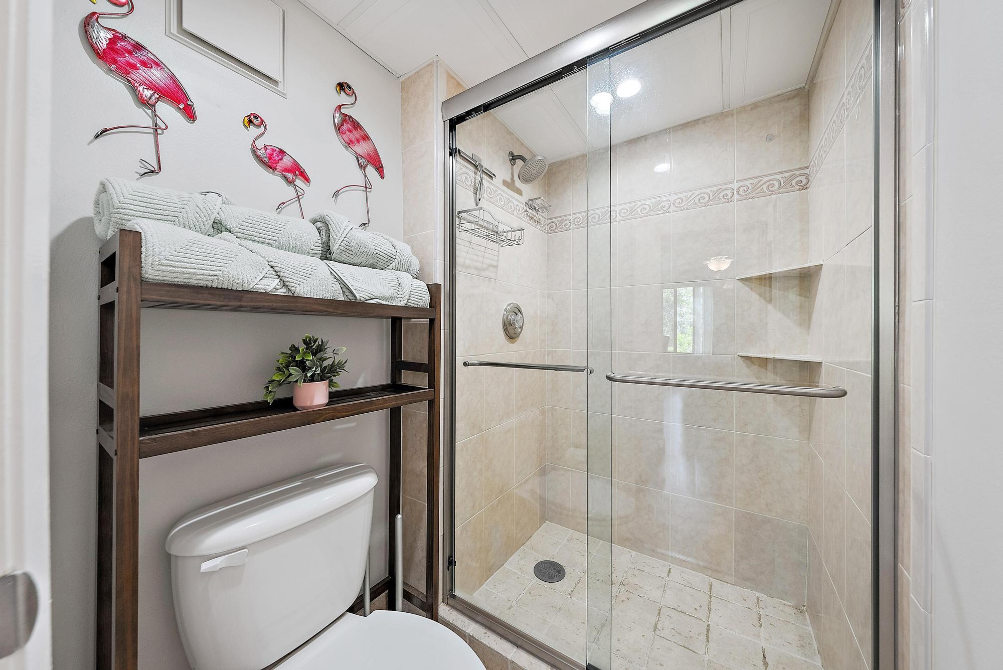 5393 SE Miles Grant Road A203