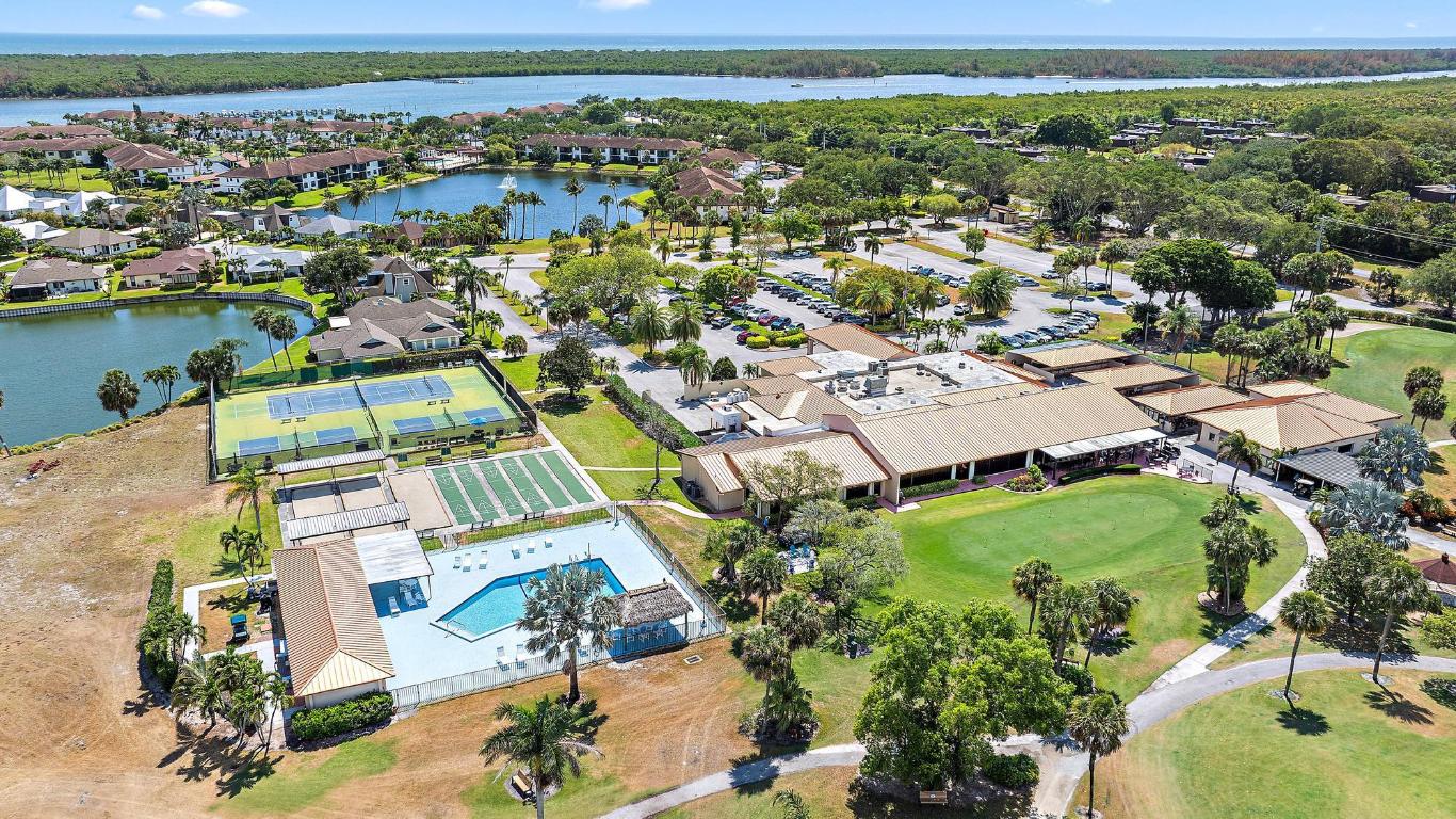 5393 SE Miles Grant Road A203