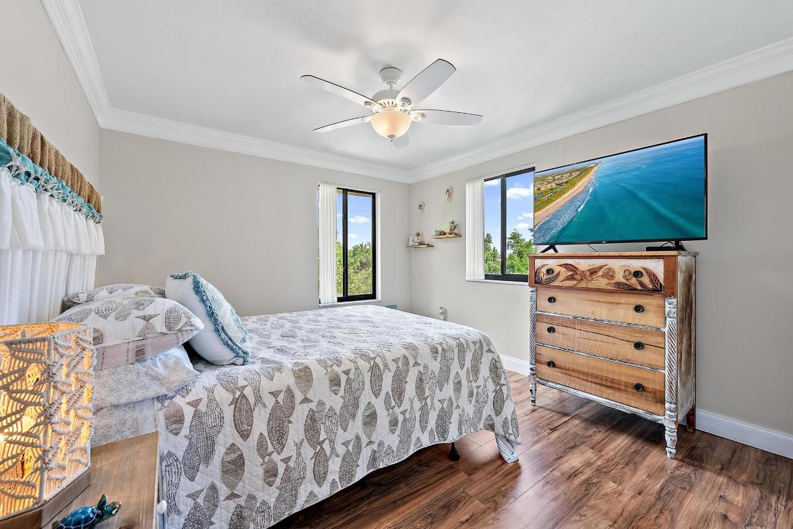 5393 SE Miles Grant Road A203