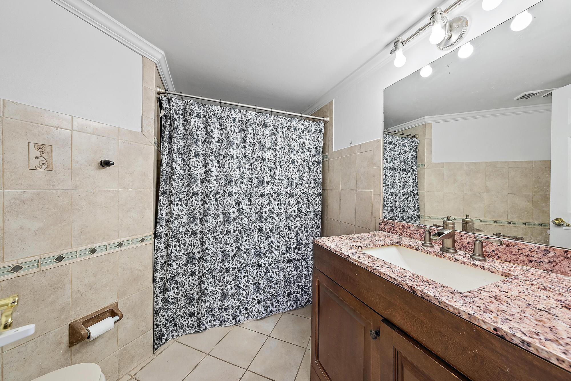 210 Lake Pointe Drive 310