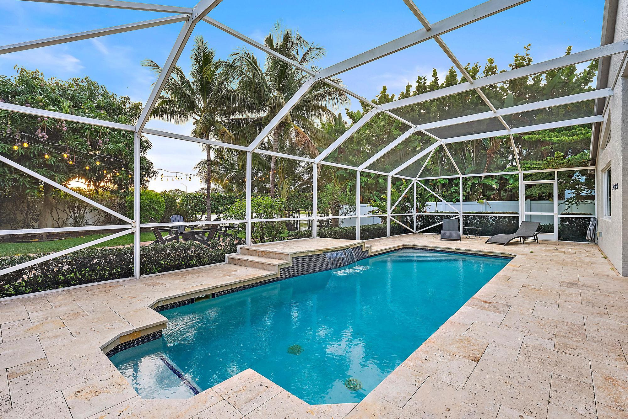 15129 Harriet Avenue