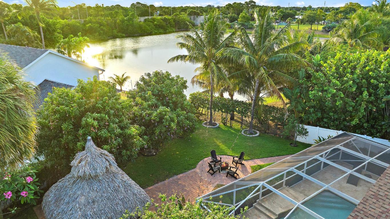 15129 Harriet Avenue