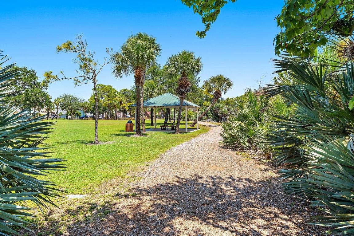 15129 Harriet Avenue