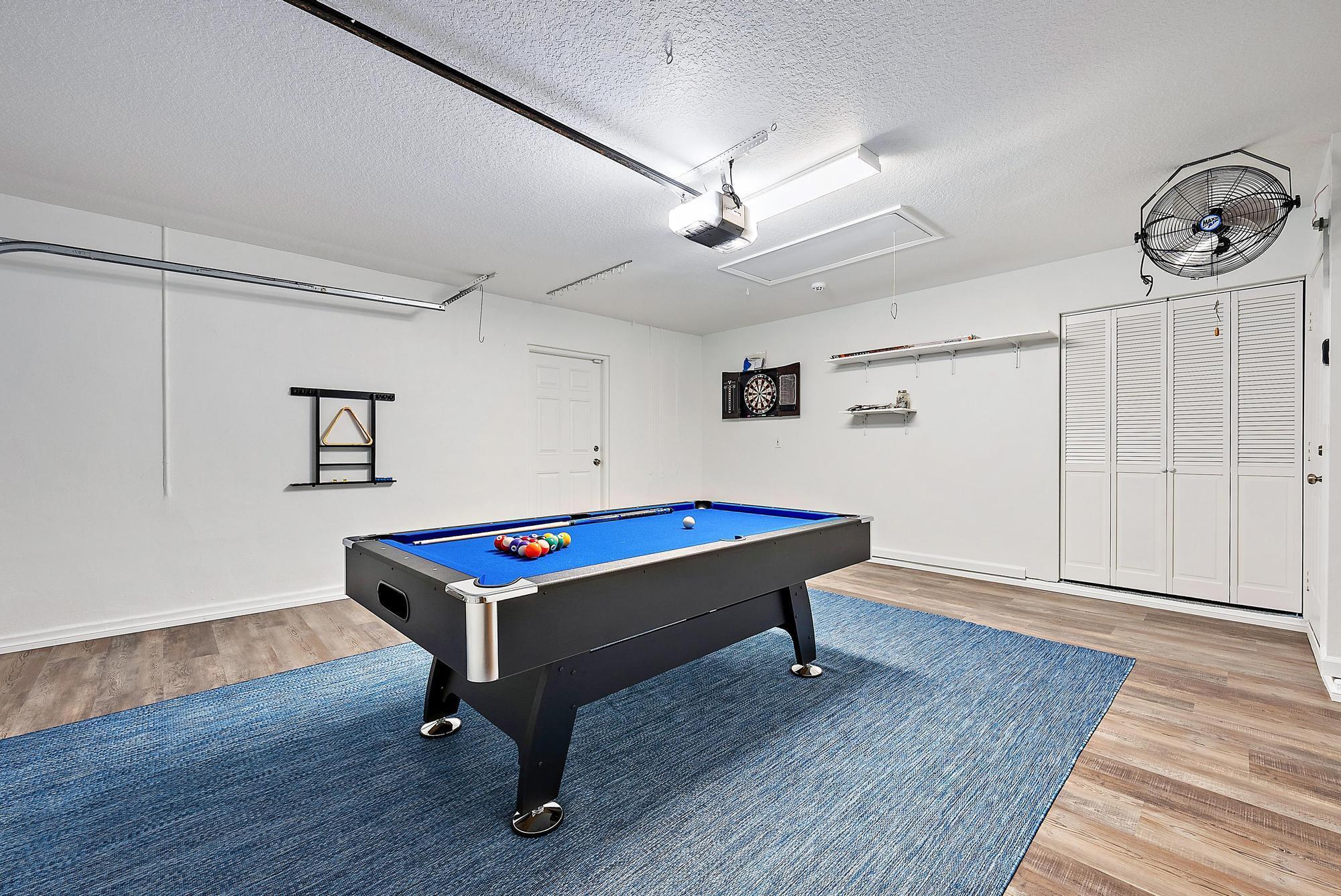 15129 Harriet Avenue