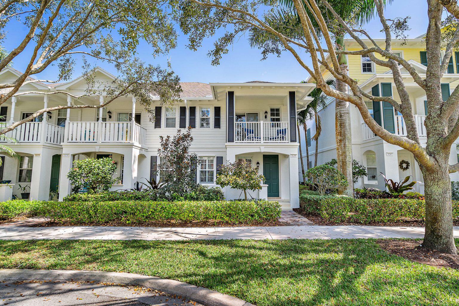 3239 E Community Drive