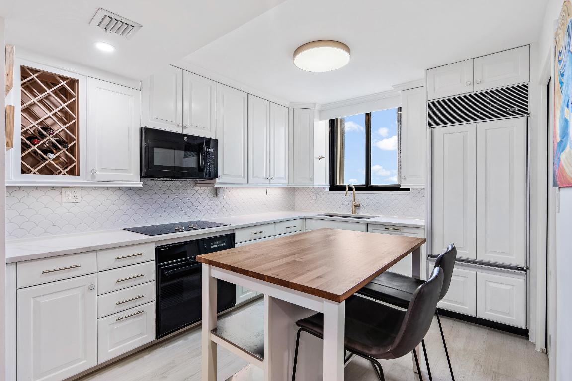 400 Ocean Trail Way 610