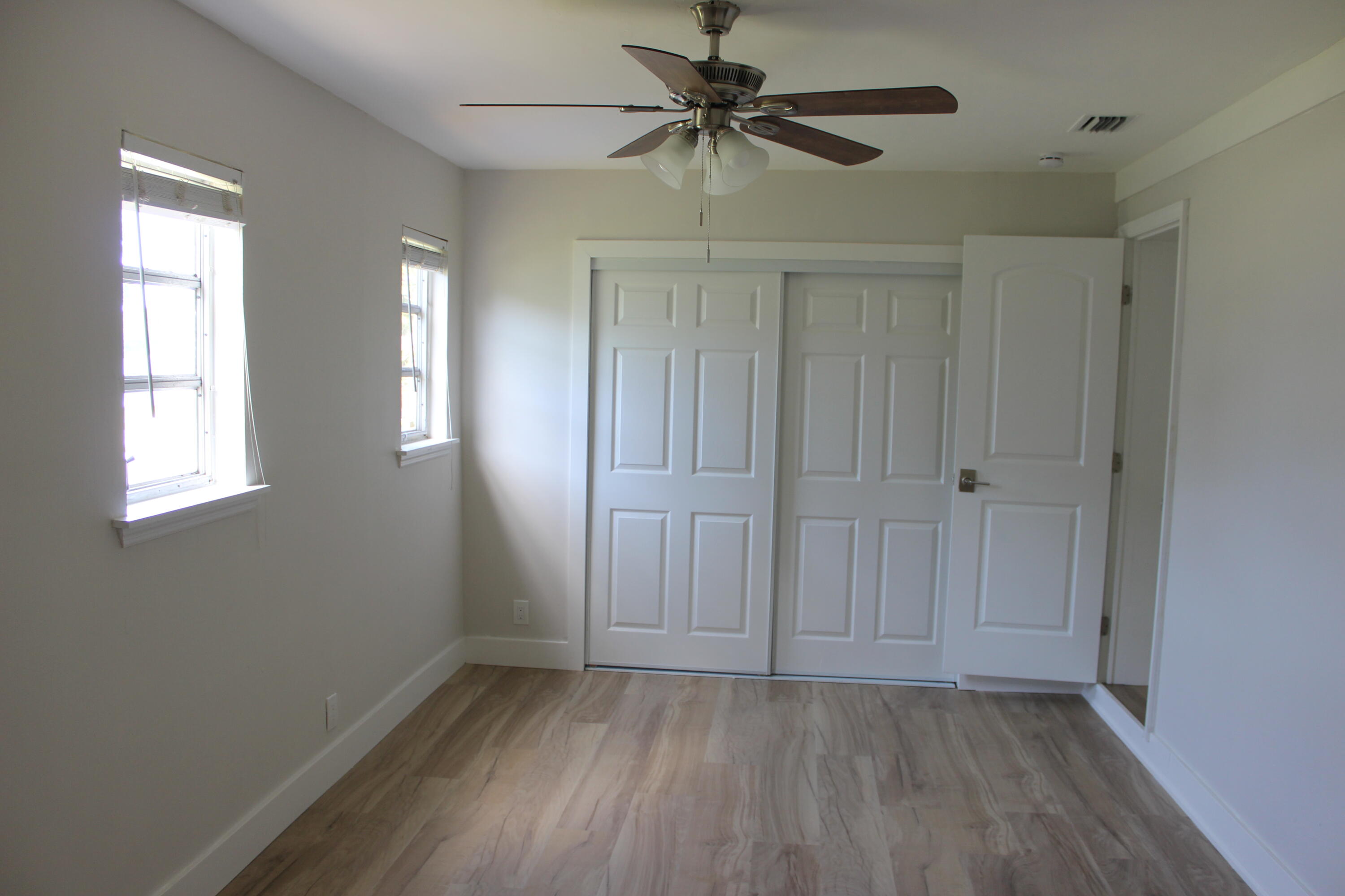12015 Colony Avenue