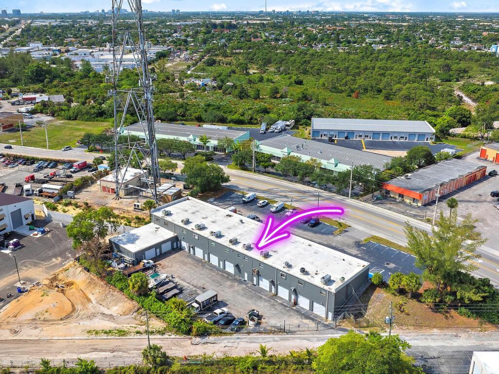 1125 Old Dixie Highway 4&5