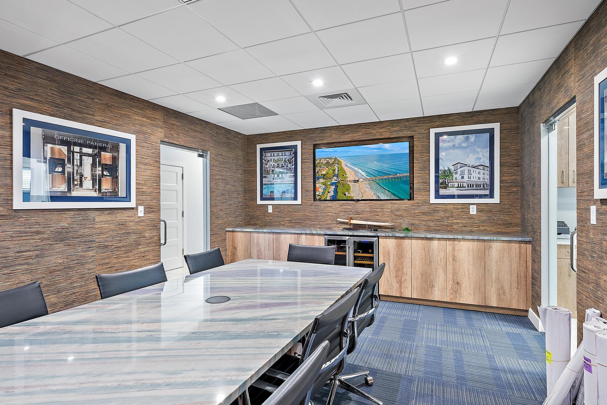 1125 Old Dixie Highway 4&5