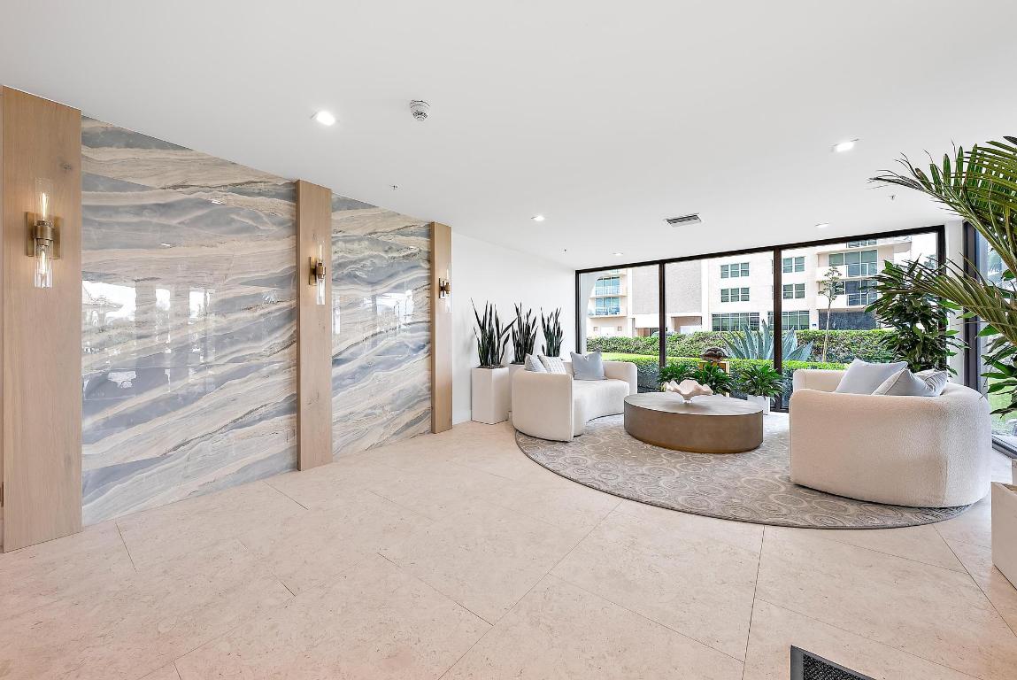 5460 N Ocean Drive Drive #3b