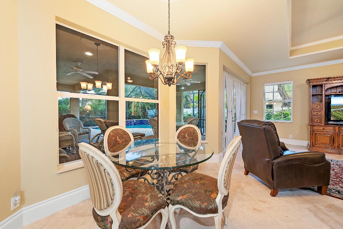 18974 SE River Drive