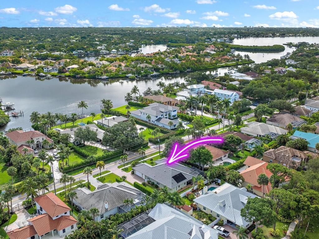 18974 SE River Drive