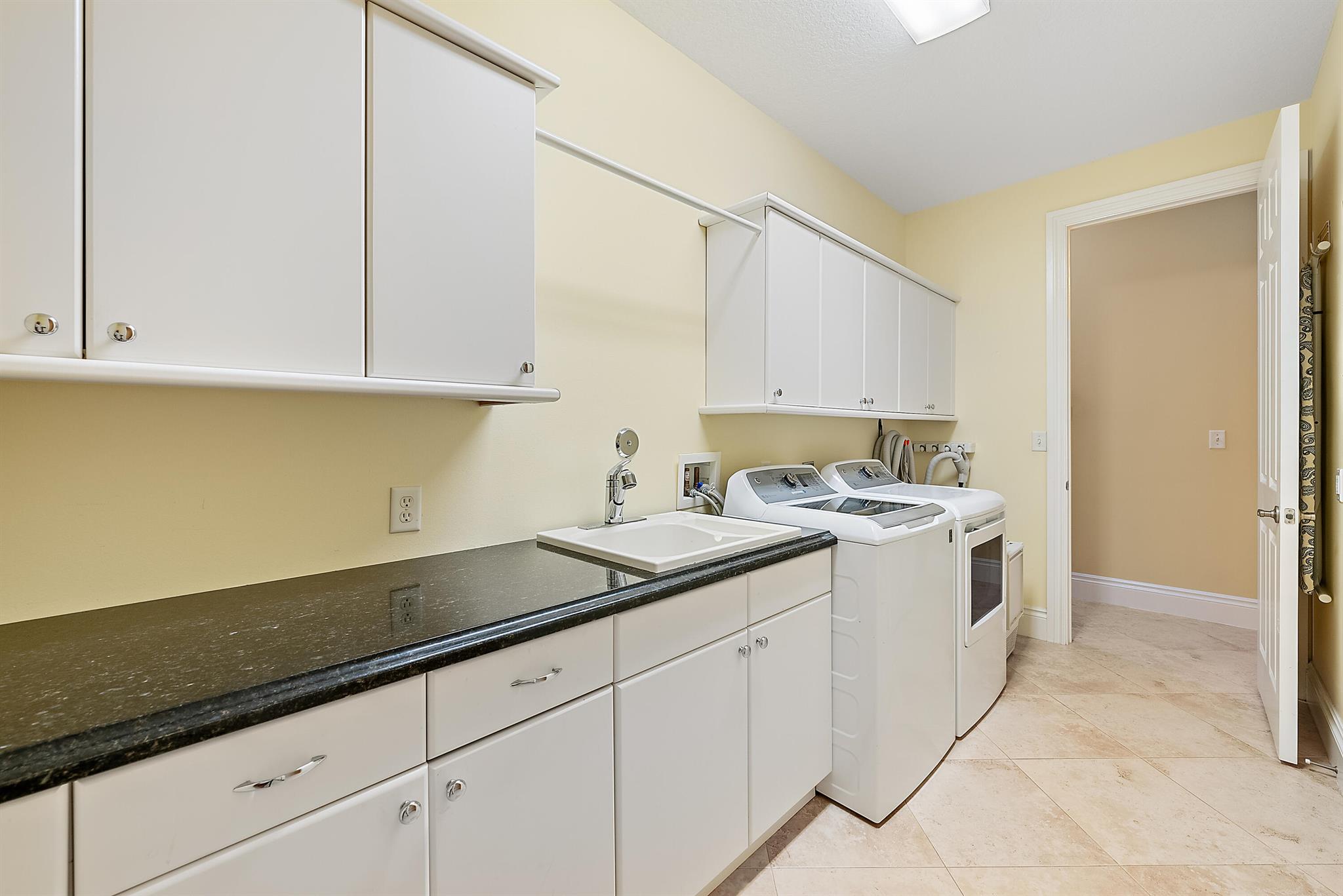 18974 SE River Drive