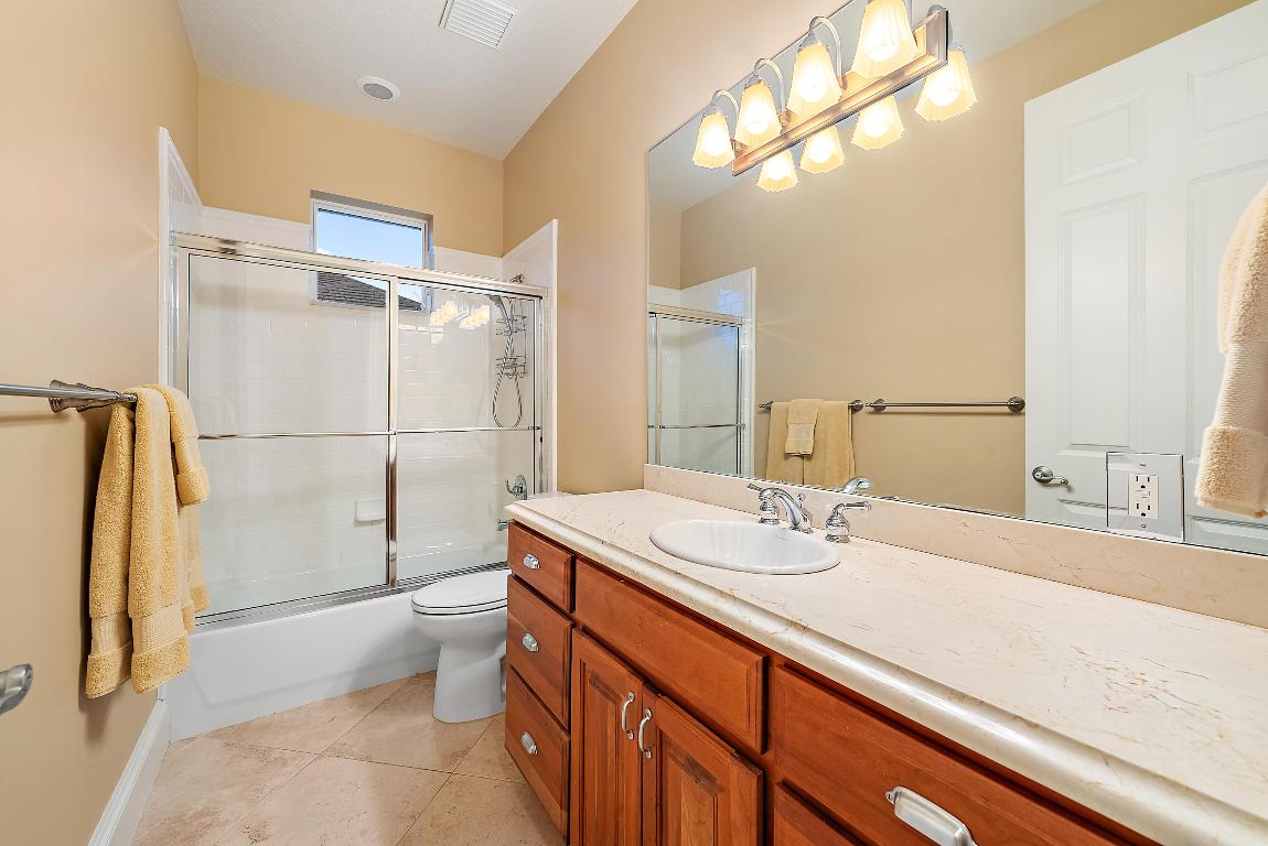 18974 SE River Drive