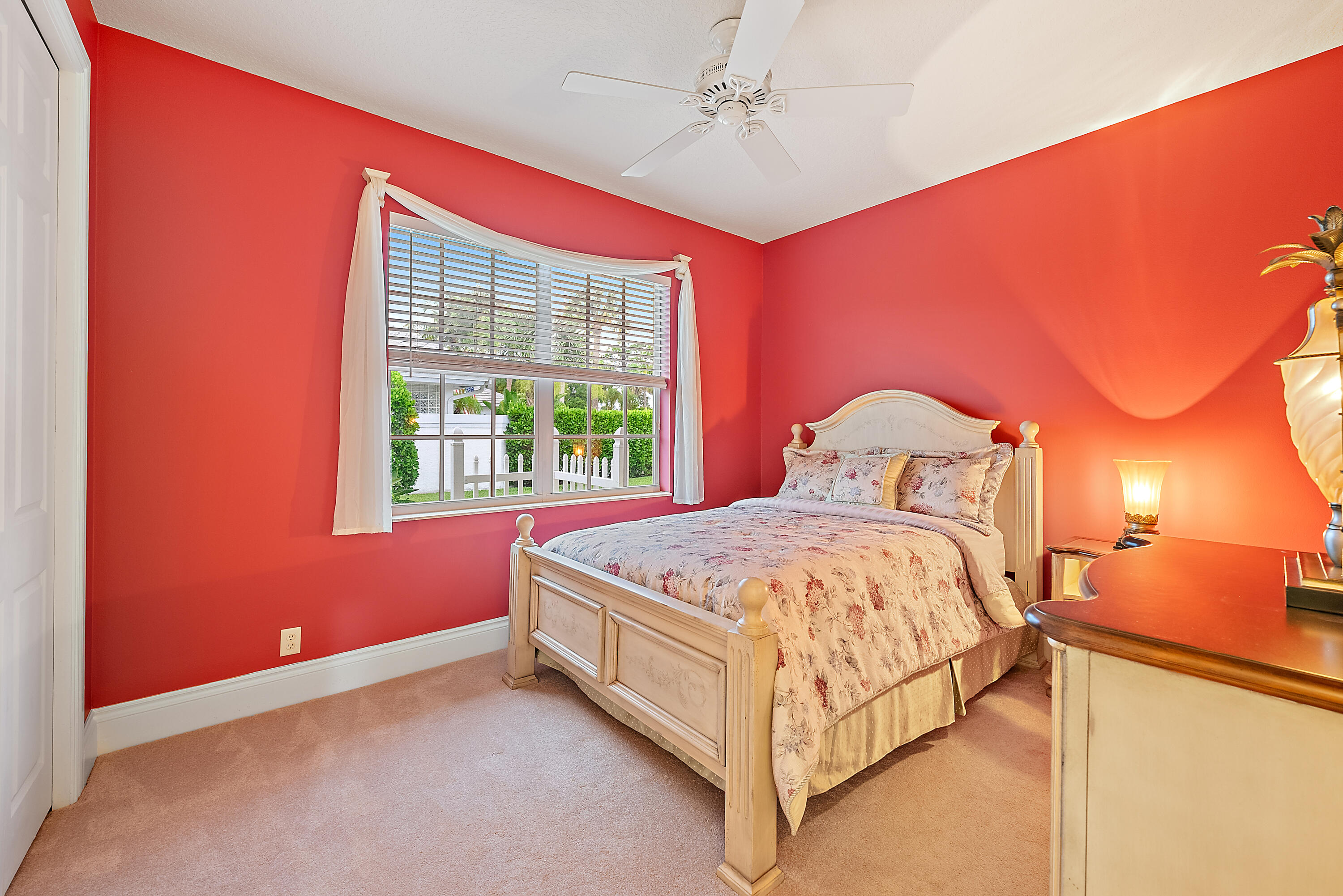 18974 SE River Drive