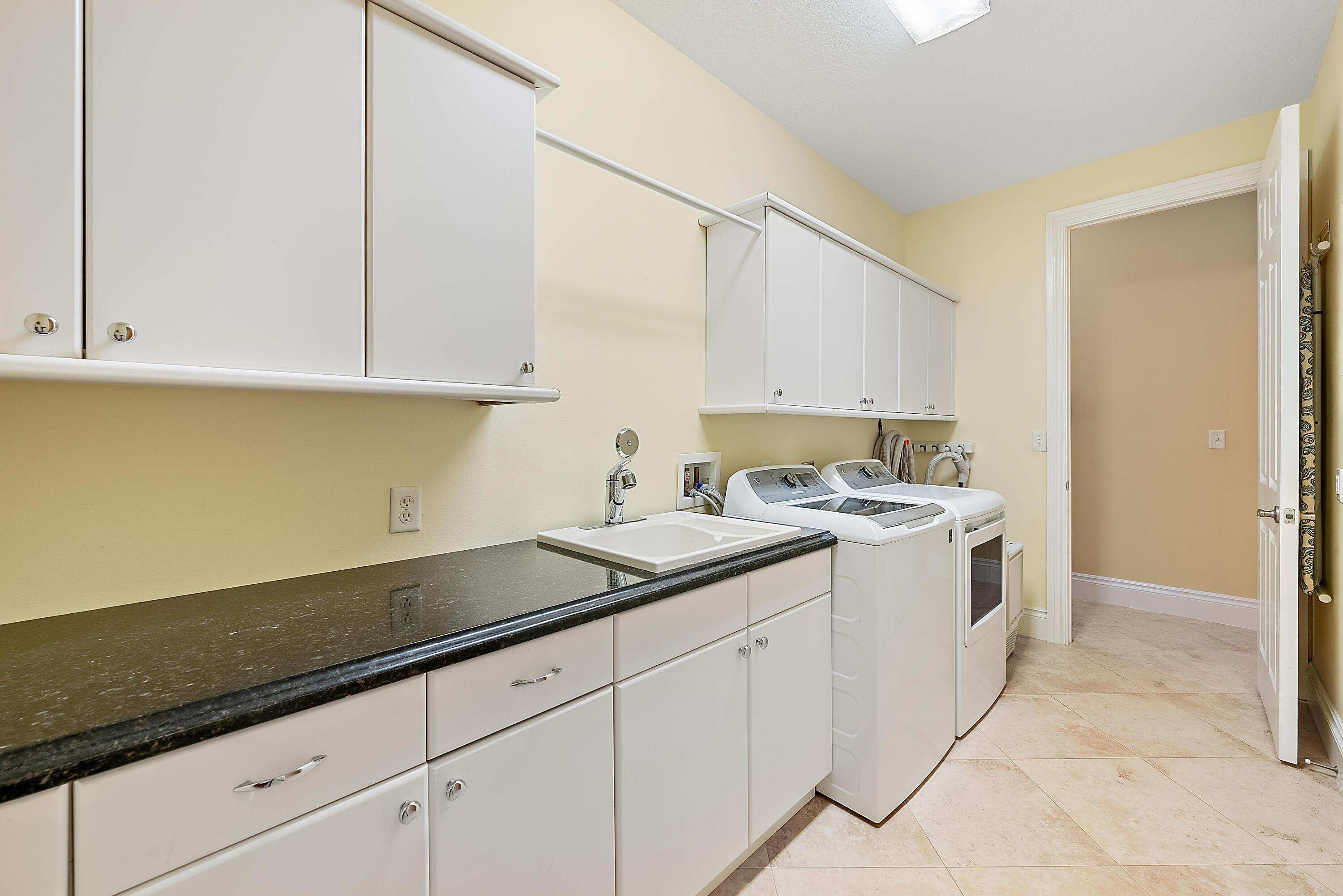 18974 SE River Drive