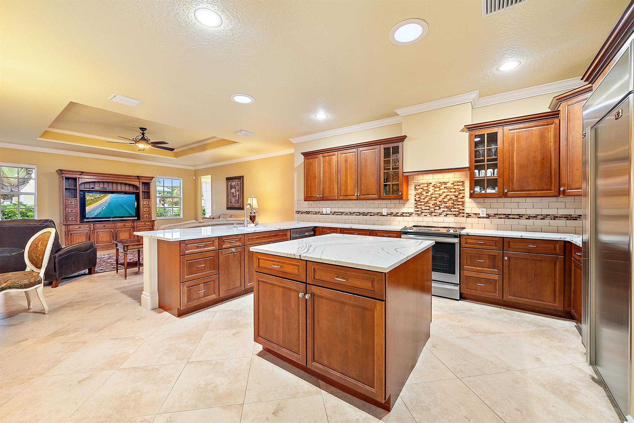 18974 SE River Drive