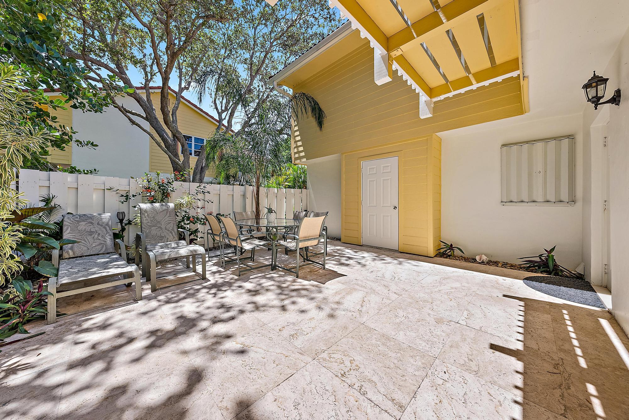 154 Seabreeze Circle