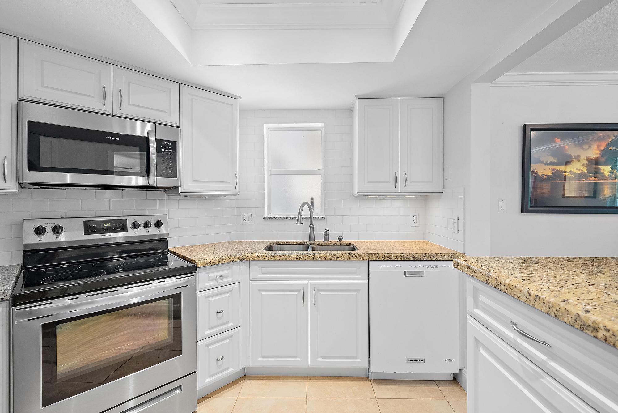 154 Seabreeze Circle