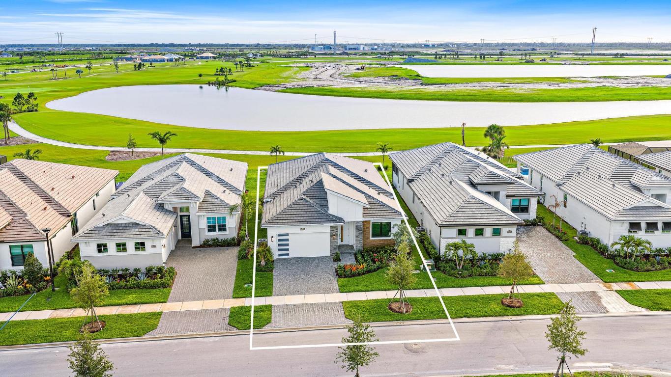 13129 SW Shinnecock Drive