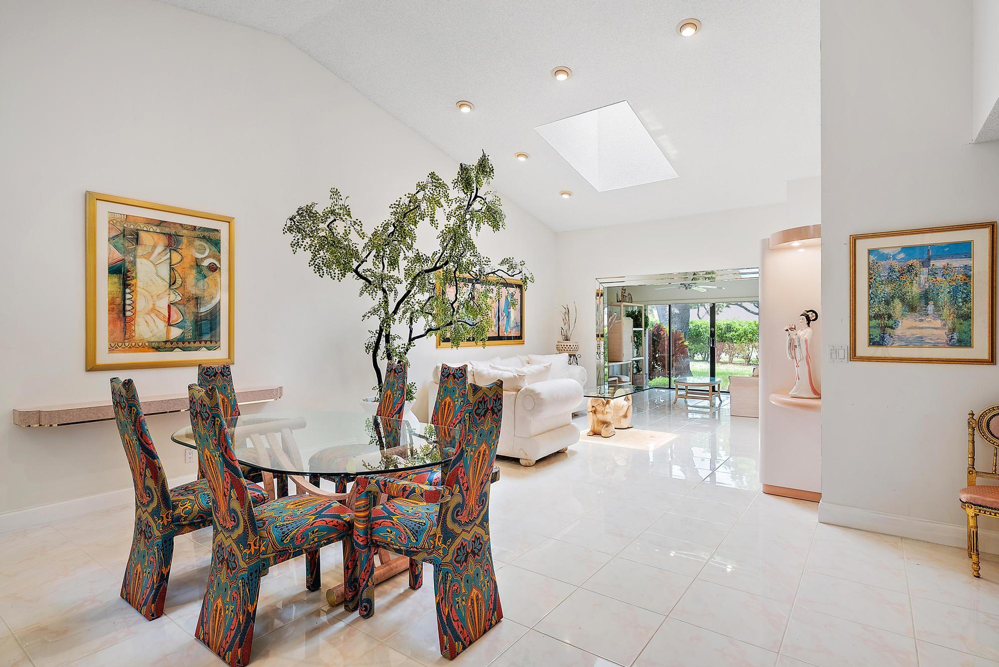 8368 Sunmeadow Lane