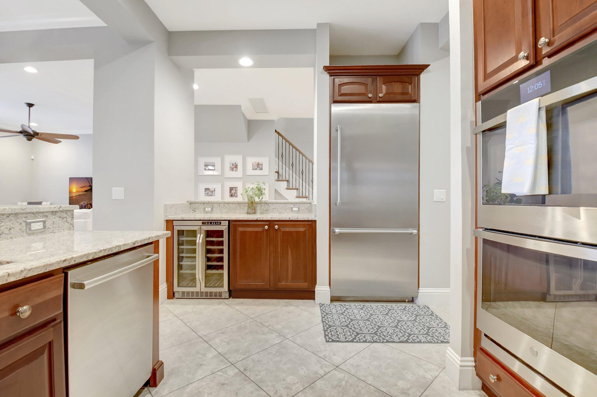 205 Mariner Court