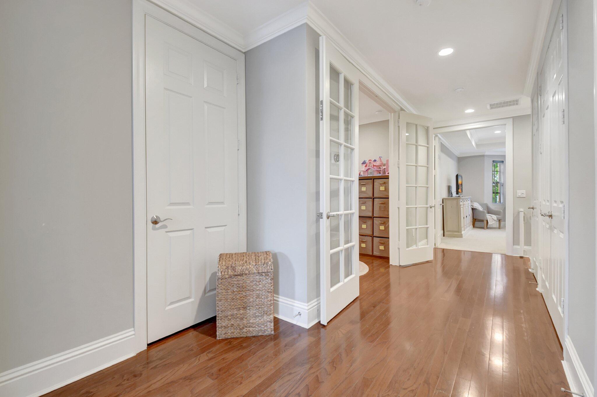 205 Mariner Court