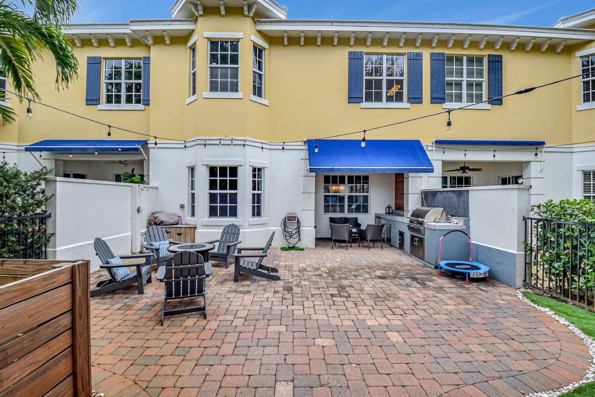 205 Mariner Court