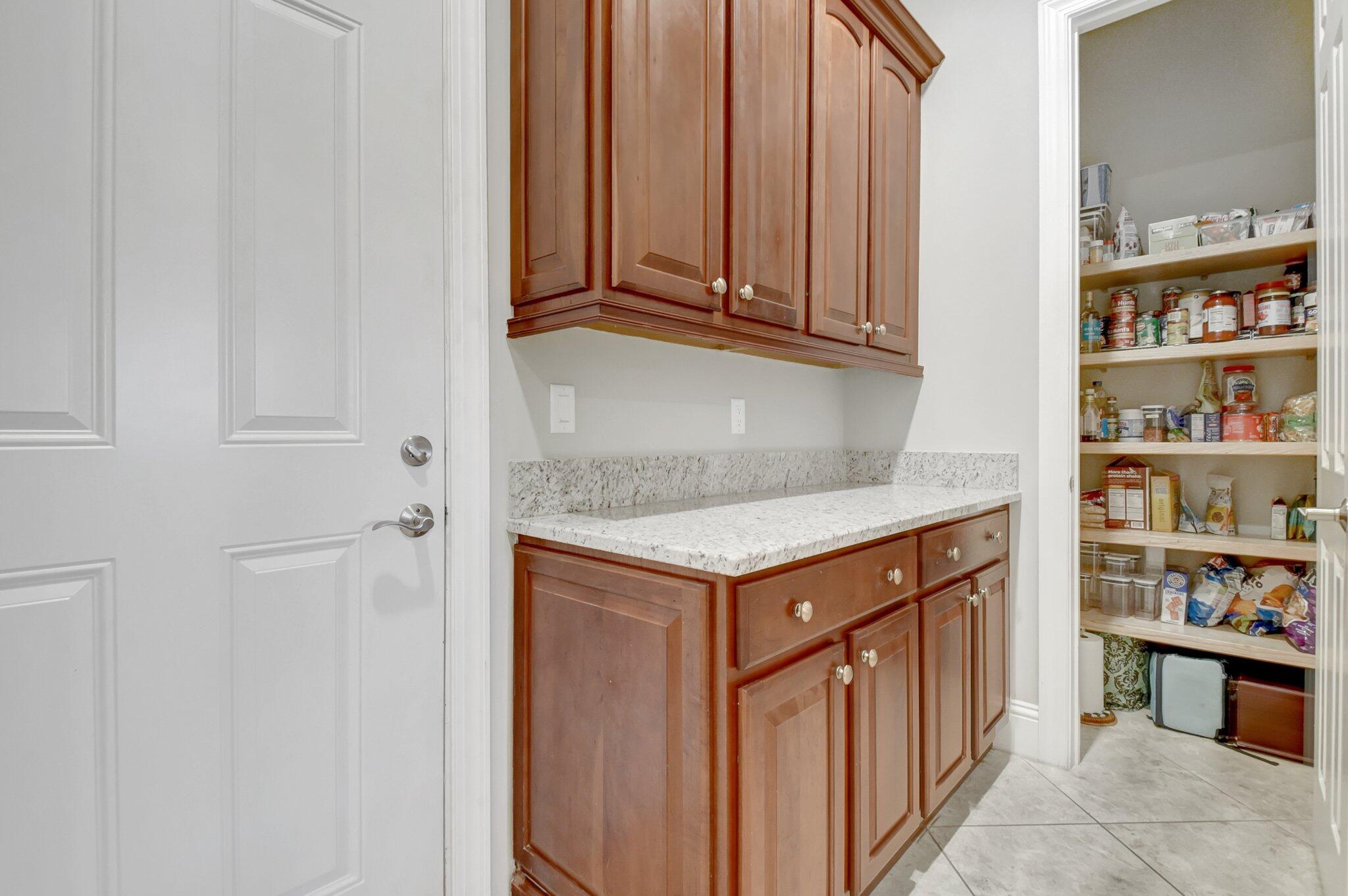 205 Mariner Court
