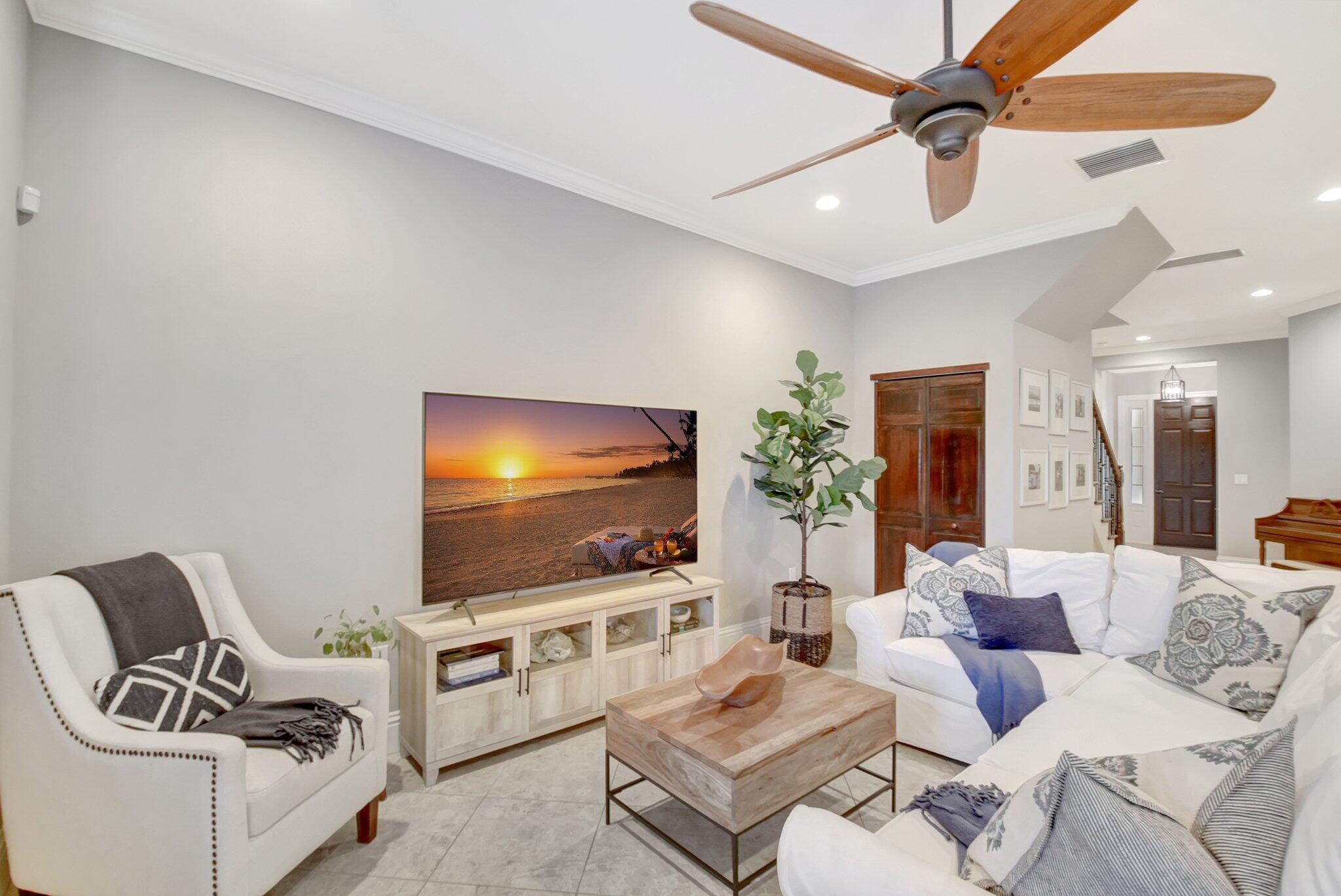 205 Mariner Court