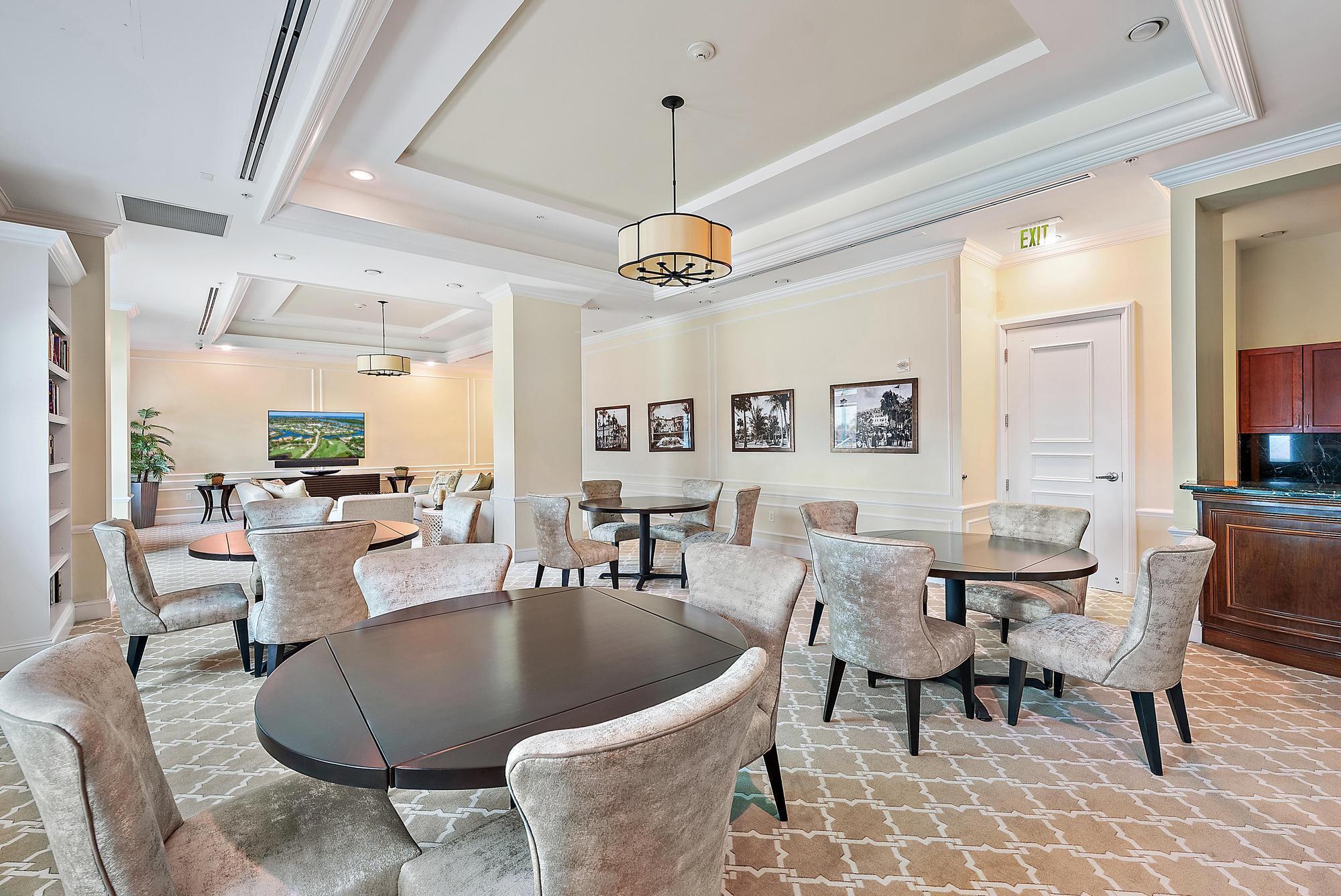 403 S Sapodilla Avenue 110