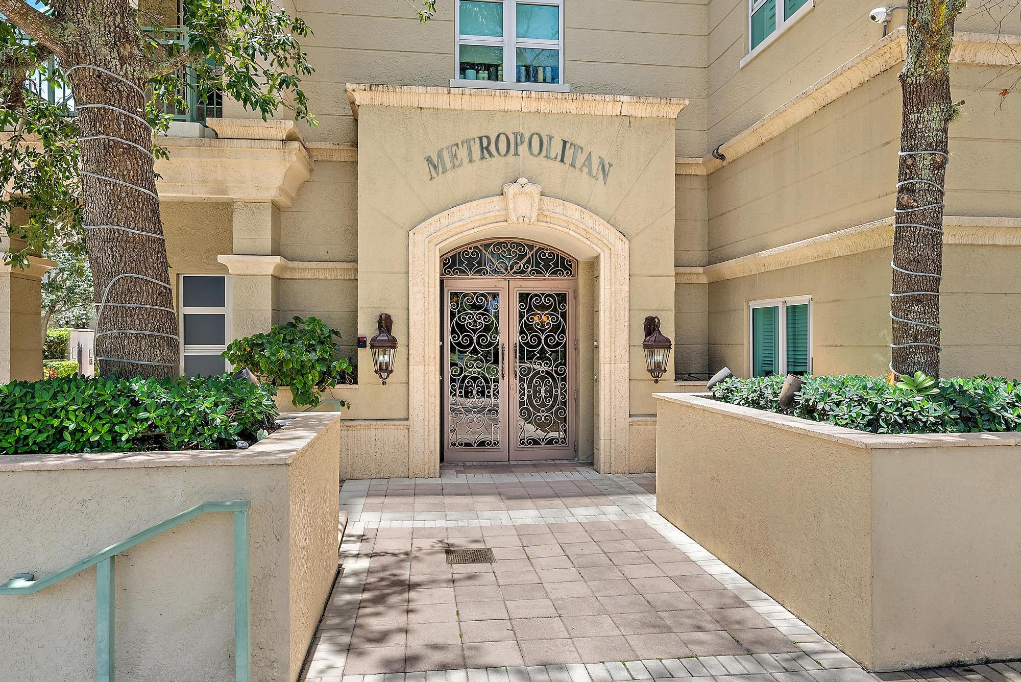 403 S Sapodilla Avenue 110