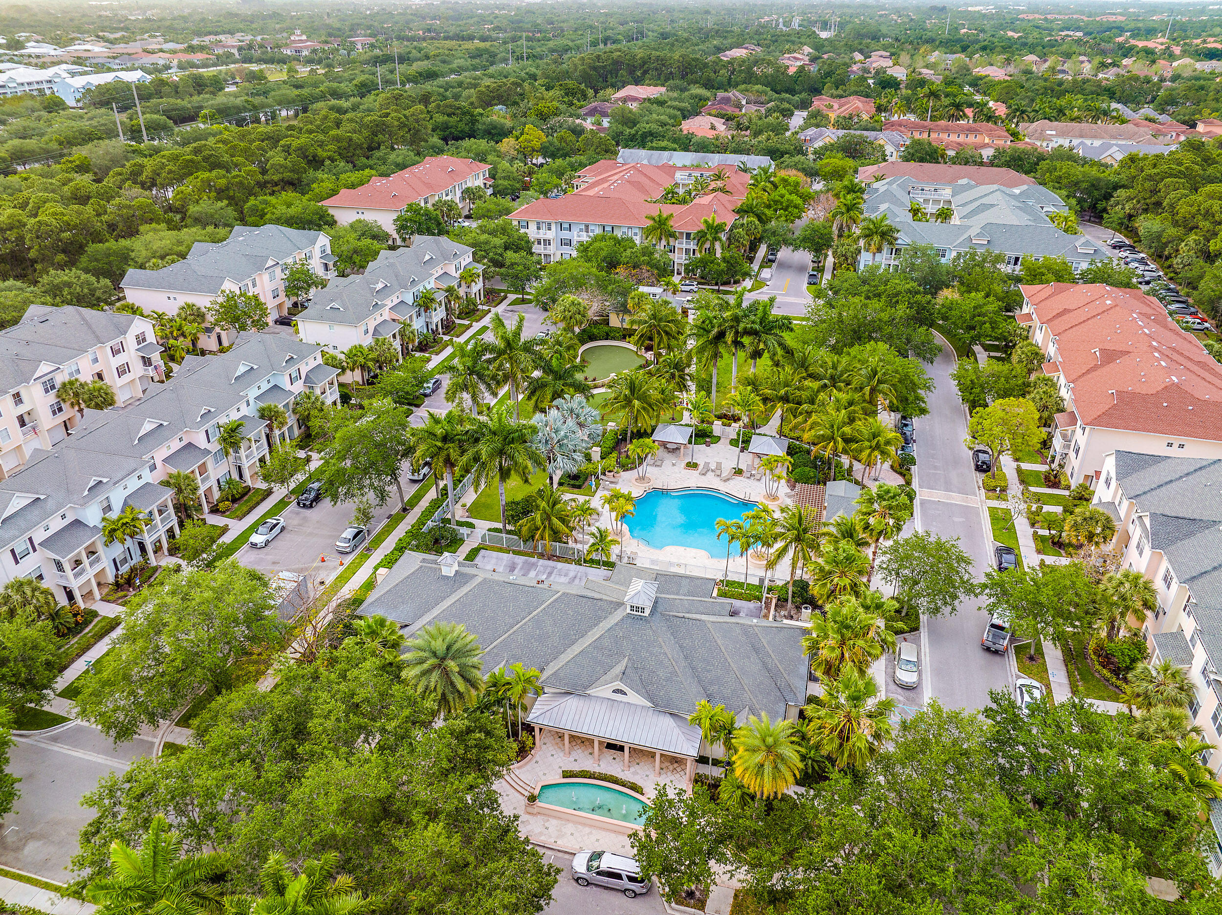 225 Murcia Drive 201