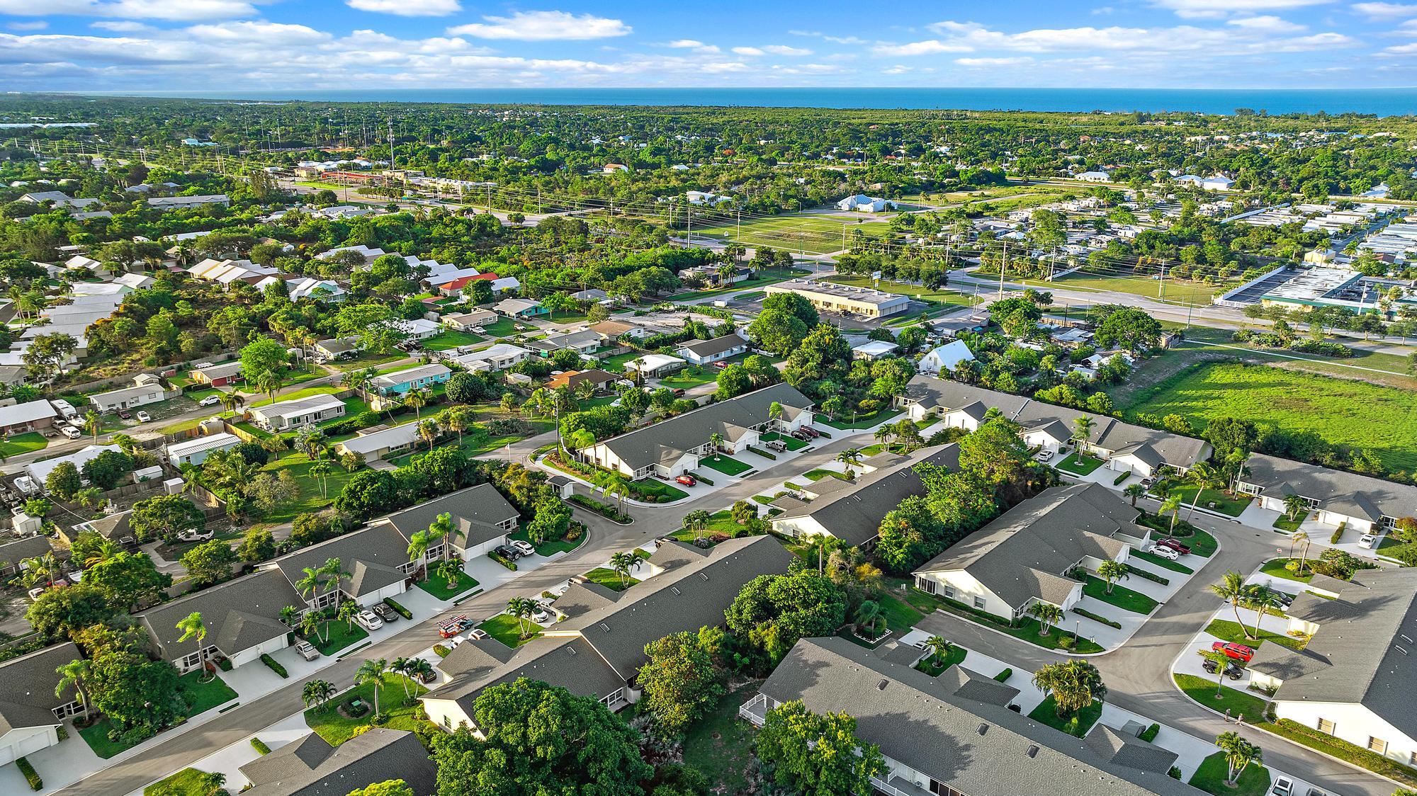 10808 SE Sea Pines Circle