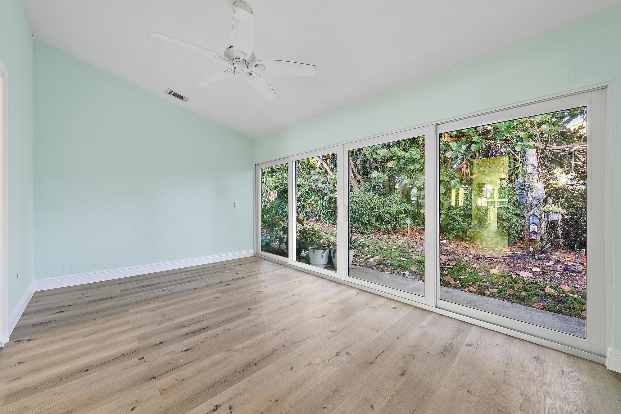 10808 SE Sea Pines Circle