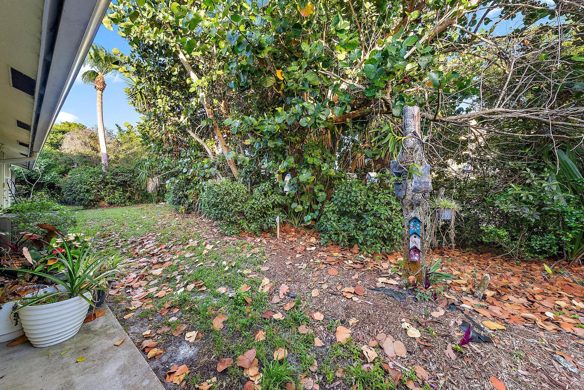 10808 SE Sea Pines Circle