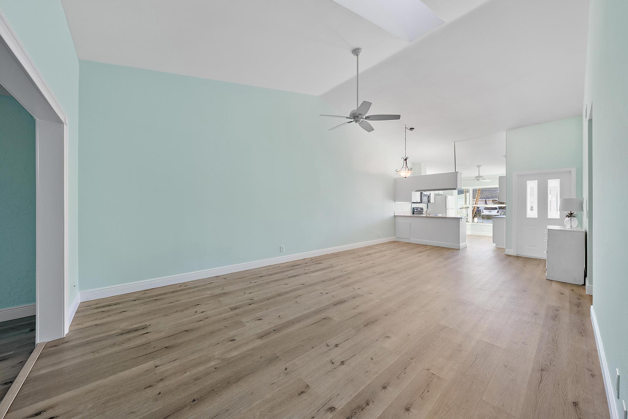 10808 SE Sea Pines Circle